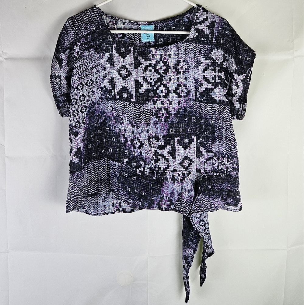 H.I.P. Semi Cropped Blouse